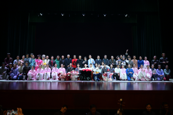 小山印记演出成功_resized.png