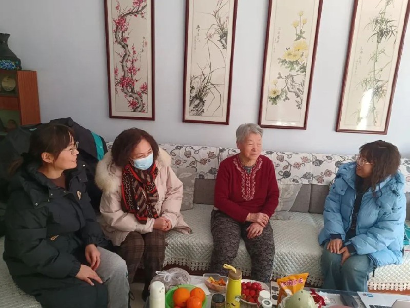 慰问现场.jpg