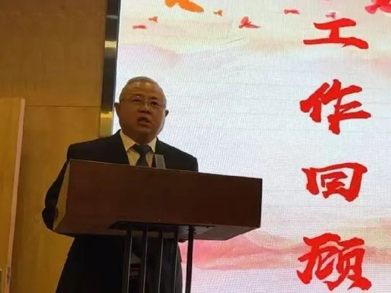 张家口市政协副主席、农工党张家口市委会主委李长青作2024年度工作报告.jpg