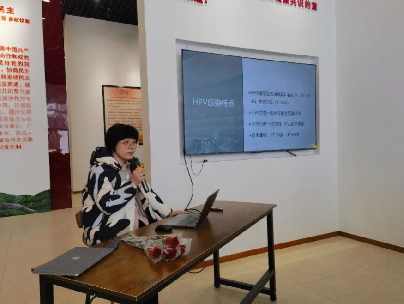 张家口市第一医院妇科主任医师徐华以